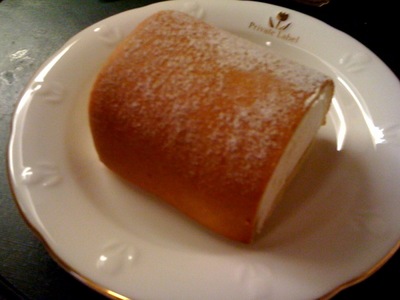 ミニストップ メープルスフレのロールケーキ